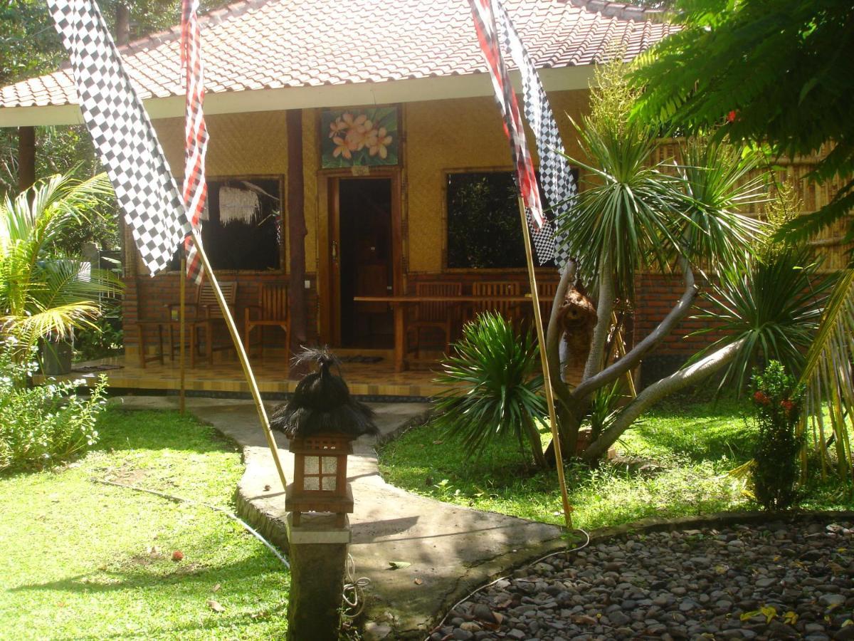 Dormitory Sedap Malam Singaraja Εξωτερικό φωτογραφία
